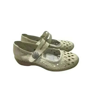 Rieker Anti stress Mary Jane Summer Off White Leather  Shoe. SZ: Eu 40/ 9-9.5